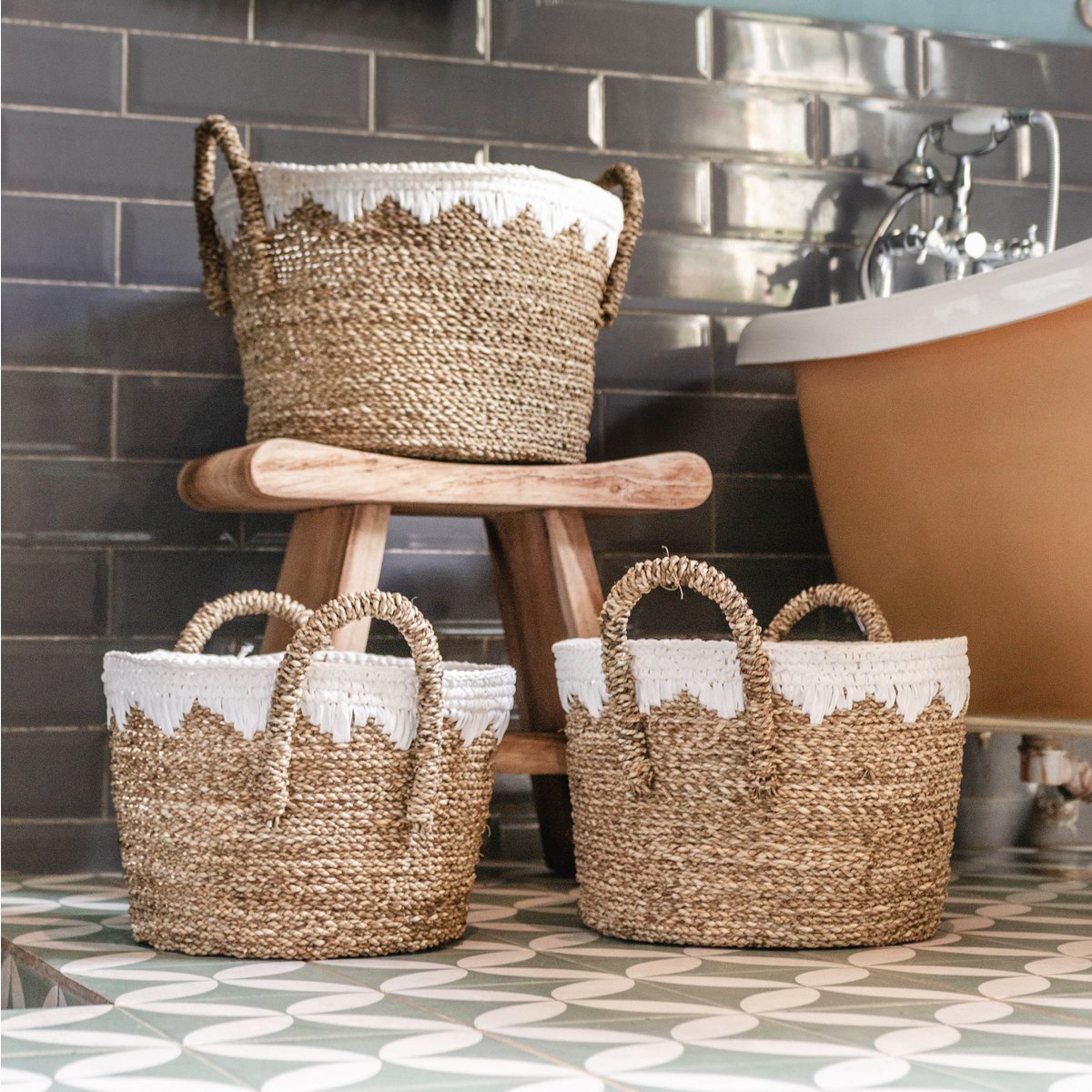 Ronde Zeegras Mand met Witte Katoenen Koorden WAIGEO | Decoratieve Wasmand of Opbergmand | 3 Maten