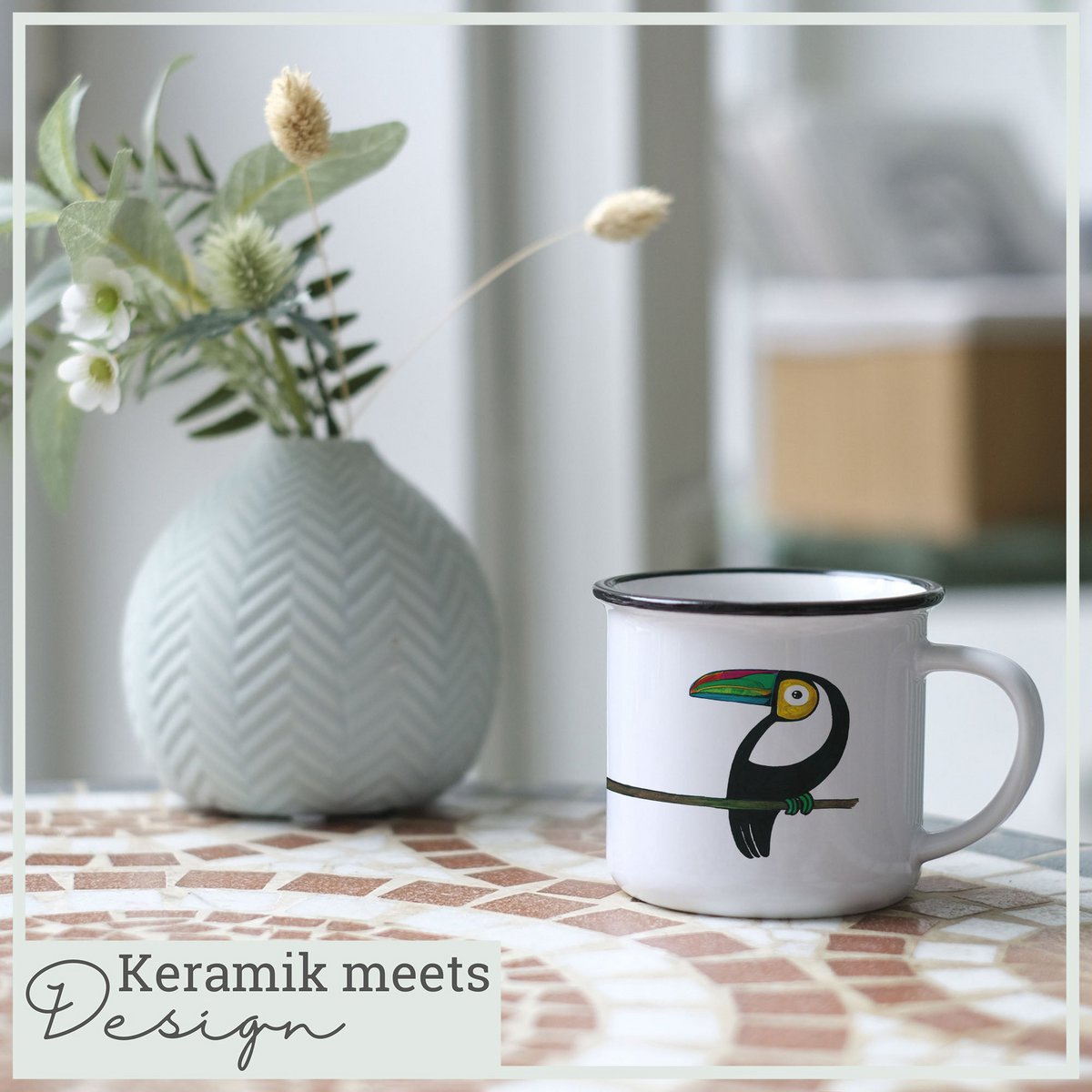 Keramische mok met toekans – handgemaakt en vaatwasbestendig